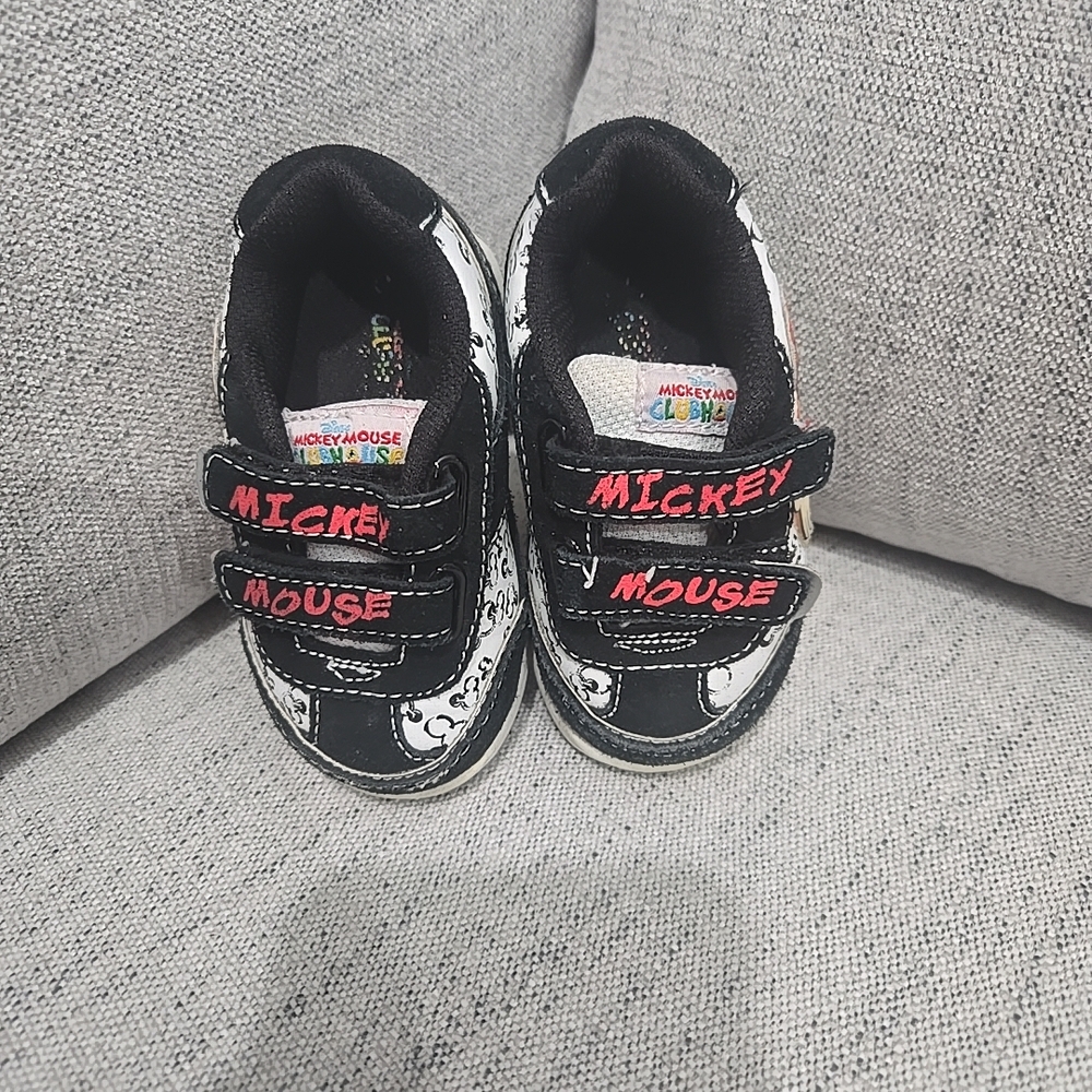 Kids Shoes - Black and Pink